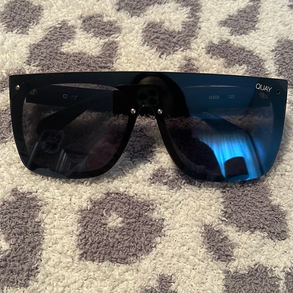 Quay sunglasses